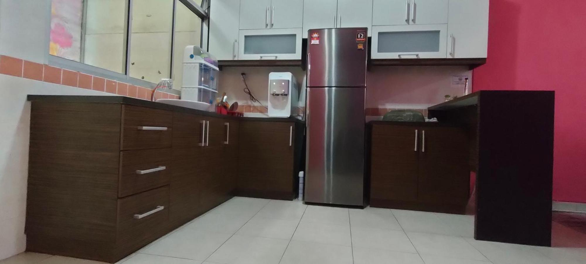 Zulaikha'S Homestay Ulu Tiram Johor Bahru Εξωτερικό φωτογραφία